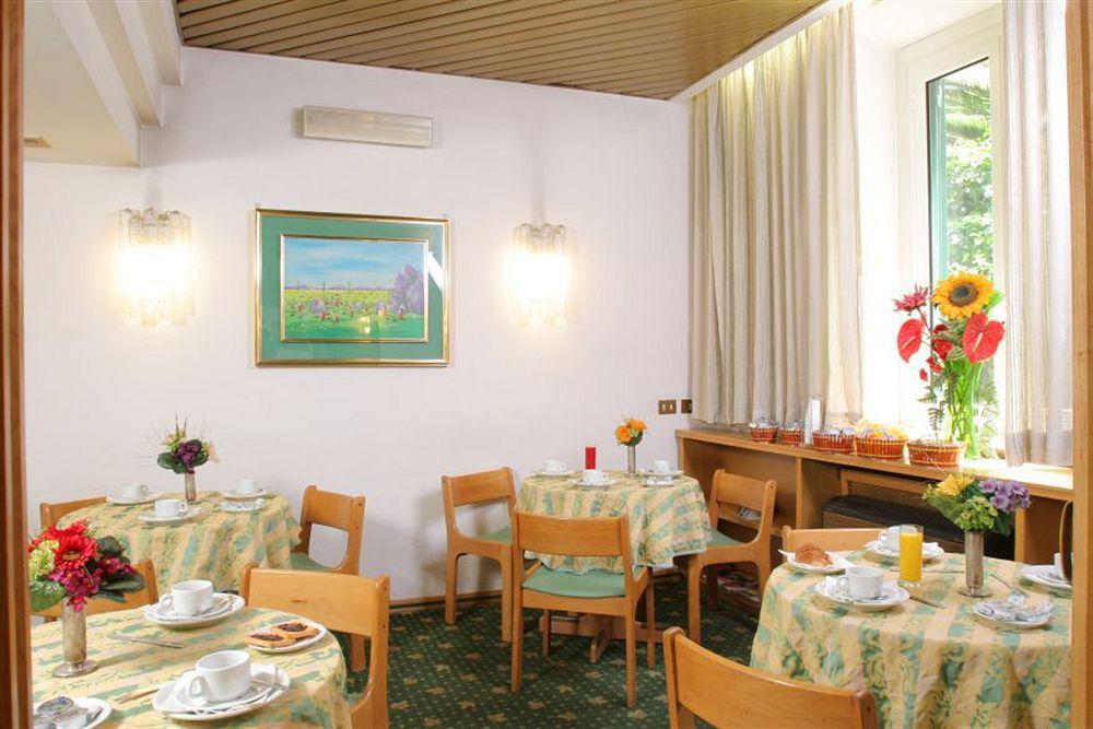 Hotel Pavia Rom Restaurant foto